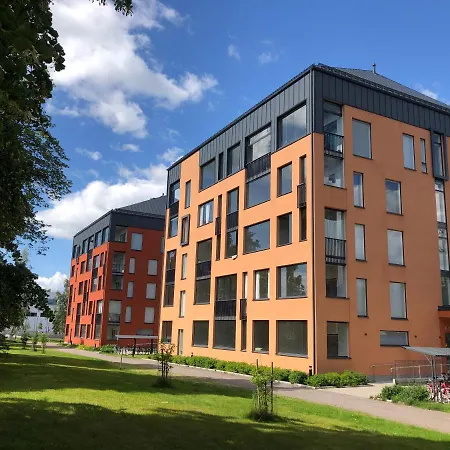 Apartment Peaceful Tikkurila Near Airport And City, Free Parking, Fast Wi-fi
